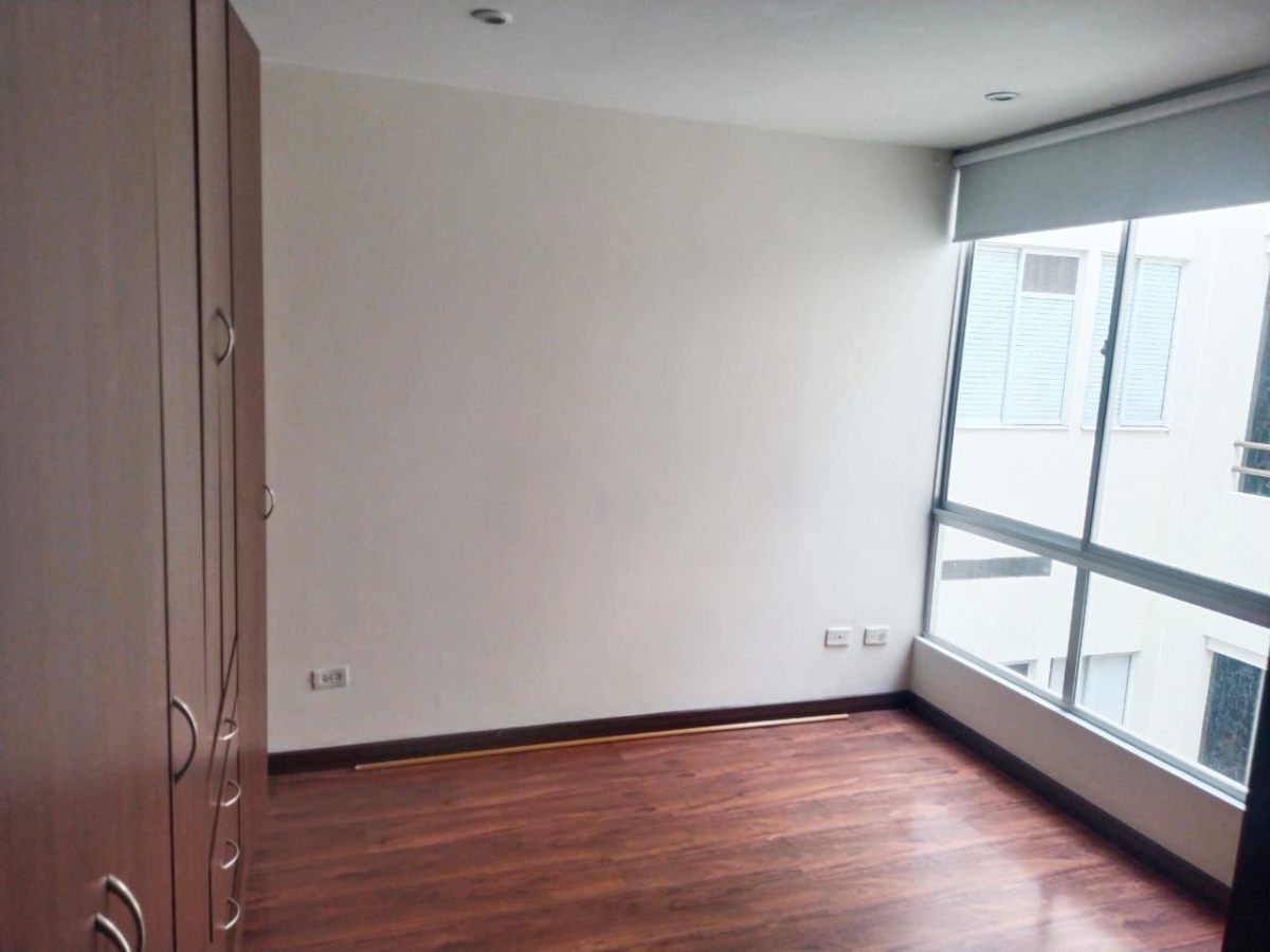 Cra. 51 #102 A 75, Bogotá, Colombia 3